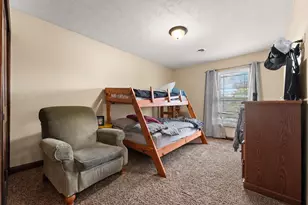 133 N Summerfield Dr, Valparaiso, IN 46385 - Photo 18