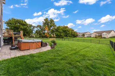 133 N Summerfield Drive, Valparaiso, IN 46385 - Photo 30