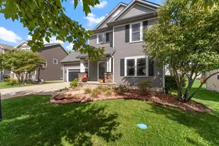 133 N Summerfield Dr, Valparaiso, IN 46385 - Photo 2