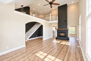 249 Moncrief Dr, Valparaiso, IN 46385 - Photo 14