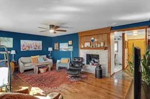 3023 Edgewood St, Portage, IN 46368 - Photo 4