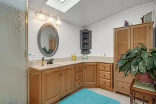 3023 Edgewood St, Portage, IN 46368 - Photo 10