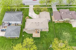 2629 Tulip Tree Ln, Dyer, IN 46311 - Photo 30
