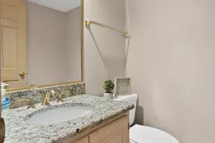 437 Forestwood Dr, Valparaiso, IN 46385 - Photo 24