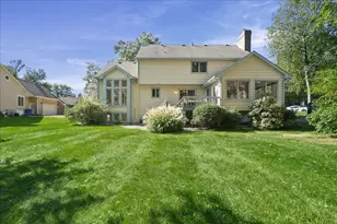 437 Forestwood Dr, Valparaiso, IN 46385 - Photo 40