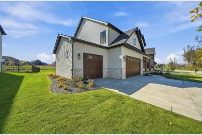 2221 Easton Park Drive, Chesterton, IN 46304 - Photo 2