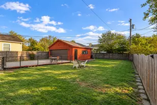 206 E Manor Dr, Griffith, IN 46319 - Photo 22