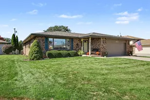 9324 4th St, Highland, IN 46322 - Photo 4