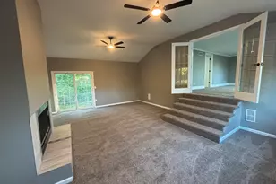 362 W Division Rd, Valparaiso, IN 46385 - Photo 4