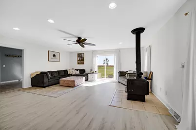 11396 W St Rd 8, LaCrosse, IN 46348 - Photo 16