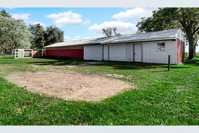 11396 W St Rd 8, LaCrosse, IN 46348 - Photo 4
