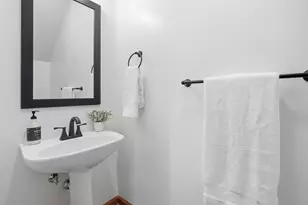 354 Valparaiso St, Valparaiso, IN 46383 - Photo 20