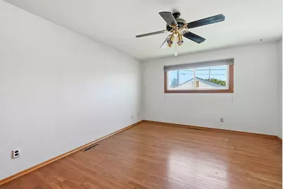 341 N California Street, Hobart, IN 46342 - Photo 14