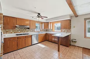 341 N California St, Hobart, IN 46342 - Photo 8