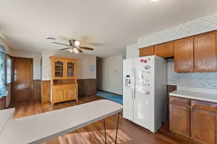 6001 Rutledge Ct, Merrillville, IN 46410 - Photo 16