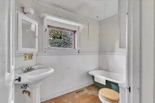 403 E North St, Crown Point, IN 46307 - Photo 18