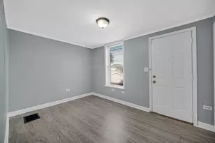 4011 Euclid Ave, East Chicago, IN 46312 - Photo 6