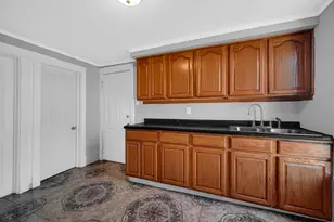 4011 Euclid Ave, East Chicago, IN 46312 - Photo 4