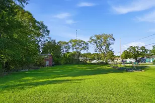 610 E Talmer Ave, North Judson, IN 46366 - Photo 26