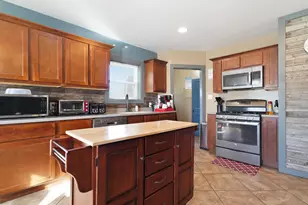 610 E Talmer Ave, North Judson, IN 46366 - Photo 8