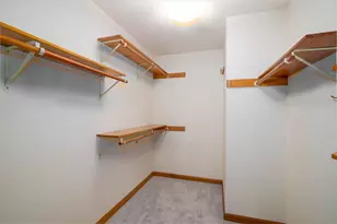 1355 Cypress Creek Ct, Valparaiso, IN 46385 - Photo 16