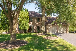 1355 Cypress Creek Ct, Valparaiso, IN 46385 - Photo 1