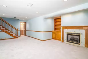 1355 Cypress Creek Ct, Valparaiso, IN 46385 - Photo 20