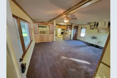 805 Baker Street #86, Plymouth, IN 46563 - Photo 2