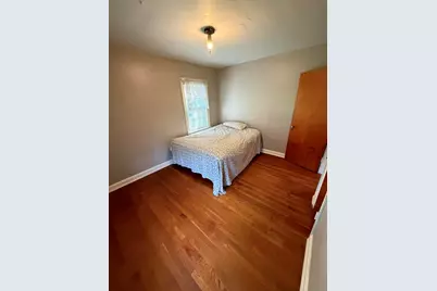 427 N Kelly Street, Hobart, IN 46342 - Photo 8