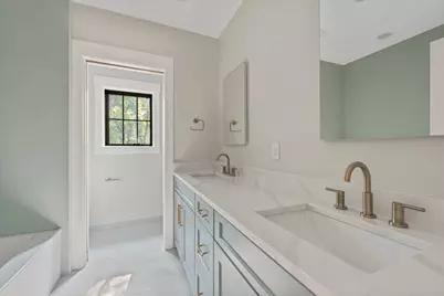 808 Washington Park Boulevard, Michigan City, IN 46360 - Photo 12