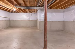 6614 Thoreau Dr, Portage, IN 46368 - Photo 36