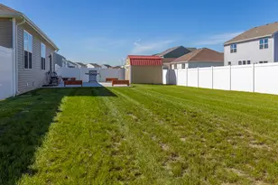6614 Thoreau Dr, Portage, IN 46368 - Photo 42