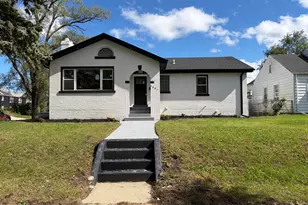 4401 Washington St, Gary, IN 46408 - Photo 2