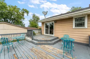 806 N Wheeler St, Griffith, IN 46319 - Photo 24
