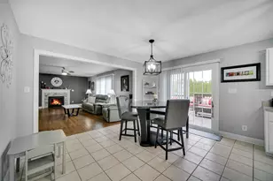 1517 Knighthood Dr, Dyer, IN 46311 - Photo 8
