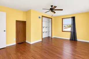 901 McCord Rd, Valparaiso, IN 46383 - Photo 8