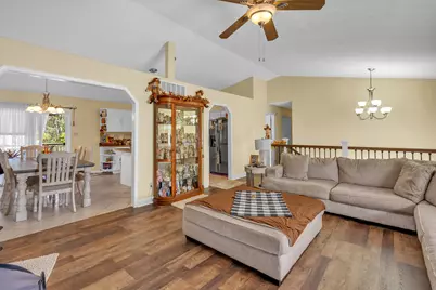 2585 Blake Road, Portage, IN 46368 - Photo 6