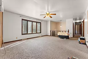 938 N 400 E, Chesterton, IN 46304 - Photo 4