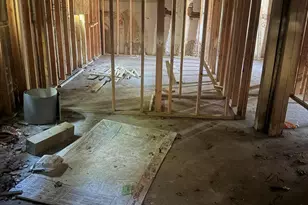 225 W 37th Ave, Gary, IN 46408 - Photo 6