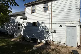 1722 Tennessee St, Michigan City, IN 46360 - Photo 16