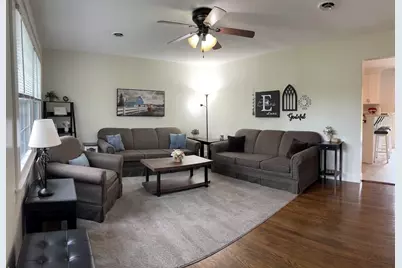 1031 N 200 W, Valparaiso, IN 46385 - Photo 6