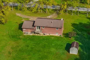 354 E 1300 N, Chesterton, IN 46304 - Photo 4