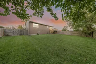 1401 W 97th Pl, Crown Point, IN 46307 - Photo 48