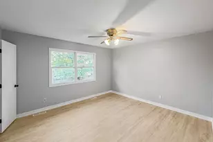 1401 W 97th Pl, Crown Point, IN 46307 - Photo 32