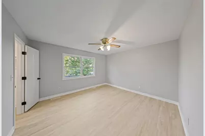 1401 W 97th Place, Crown Point, IN 46307 - Photo 18