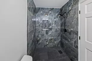 1401 W 97th Pl, Crown Point, IN 46307 - Photo 24