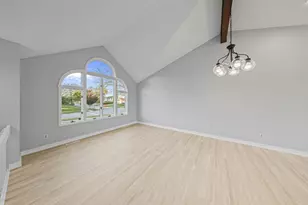 1401 W 97th Pl, Crown Point, IN 46307 - Photo 10