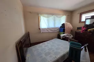 1565 Wallace St, Gary, IN 46404 - Photo 32