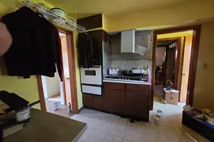 1565 Wallace St, Gary, IN 46404 - Photo 18
