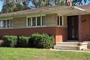1565 Wallace St, Gary, IN 46404 - Photo 4